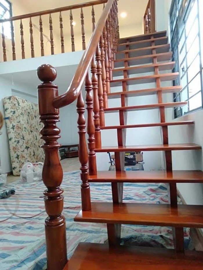 Cầu thang gỗ 52 trong catalog cầu thang gỗ của Cầu Thang Đẹp Miền Bắc