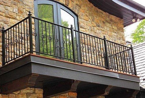 Lan can sắt 02 trong catalog lan can sắt nghệ thuật của Cầu Thang Đẹp Miền Bắc
