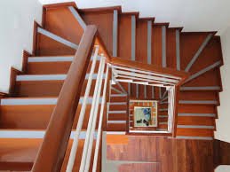 Bậc gỗ 08 trong catalog bậc gỗ của Cầu Thang Đẹp Miền Bắc