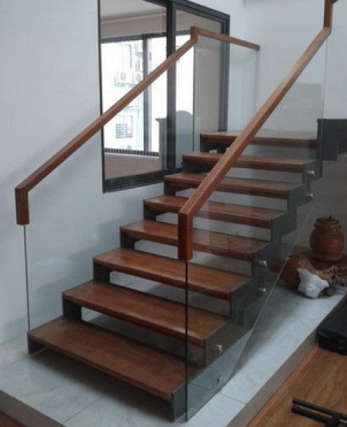 Cầu thang kính 22 trong catalog cầu thang kính của Cầu Thang Đẹp Miền Bắc