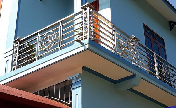 Lan can inox 01 trong catalog lan can inox của Cầu Thang Đẹp Miền Bắc