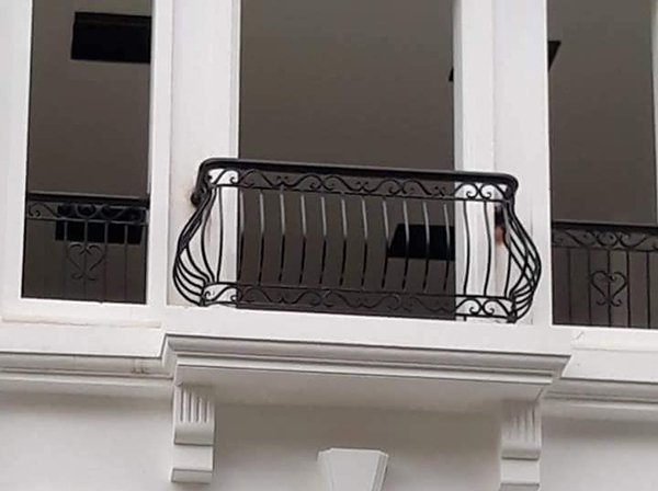 Lan can sắt 27 trong catalog lan can sắt nghệ thuật của Cầu Thang Đẹp Miền Bắc