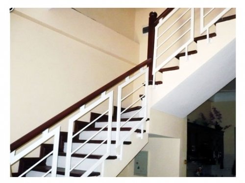 Cầu thang sắt 25 trong catalog cầu thang sắt nghệ thuật của Cầu Thang Đẹp Miền Bắc