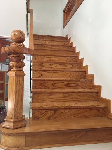 Cầu thang gỗ 70 trong catalog cầu thang gỗ của Cầu Thang Đẹp Miền Bắc