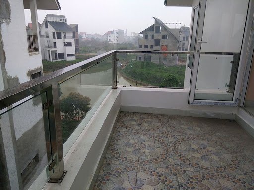 Lan can kính 21 trong catalog lan can kính của Cầu Thang Đẹp Miền Bắc
